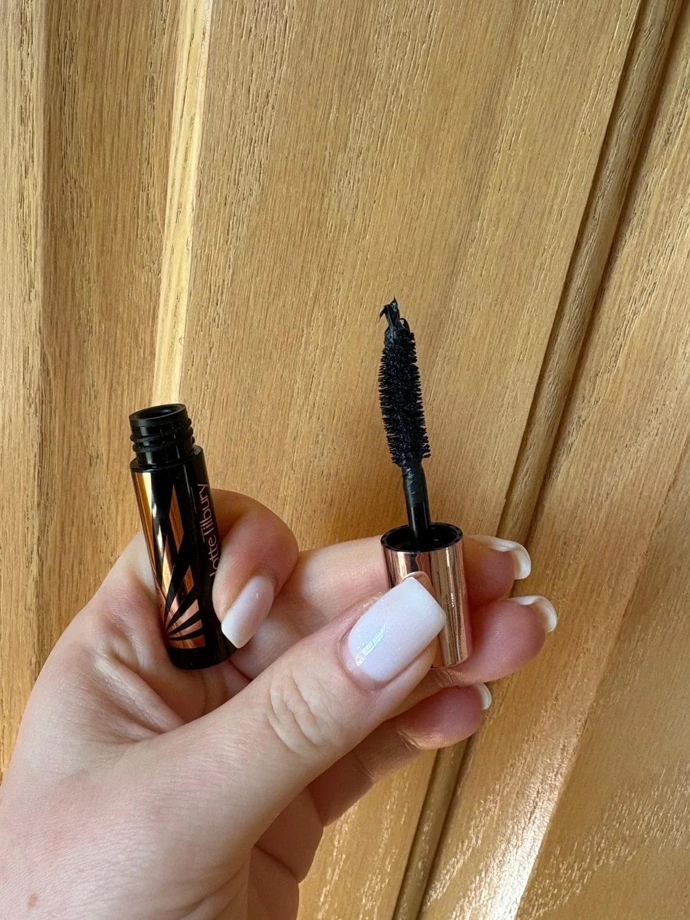 NWT🤍Charlotte Tilbury Exagger-Eyes Volume Mascara — Black🤍